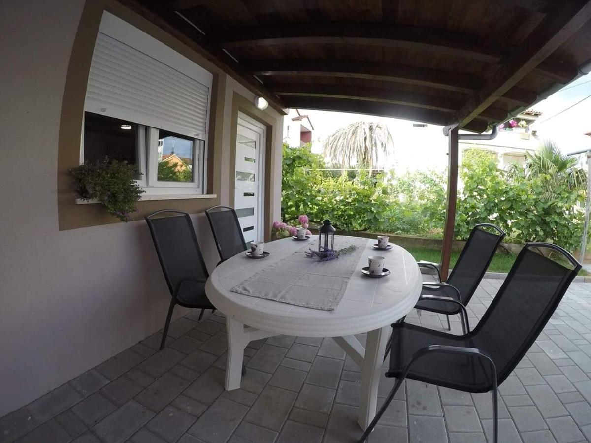 Appartement Apartman Nenci 1 à Bibinje Extérieur photo